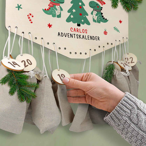 Personalisierter Adventskalender aus Holz mit Druckmotiv & Namen - Dino