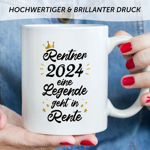 Bedruckte Tasse mit Spruch Rentner/Rentnerin 2024