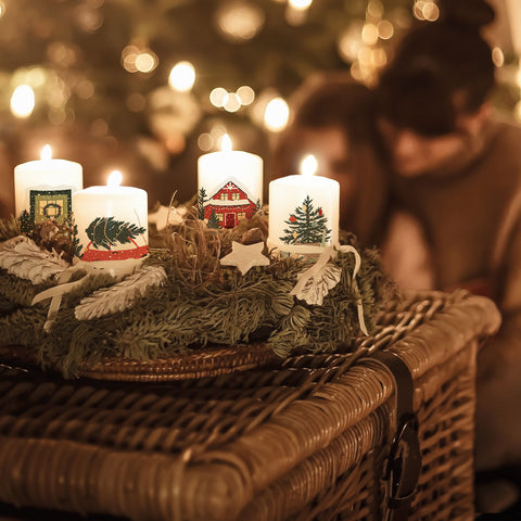 Kleine Kerzen Advent Weihnachtsmotive - Adventskerzen im 4er Set