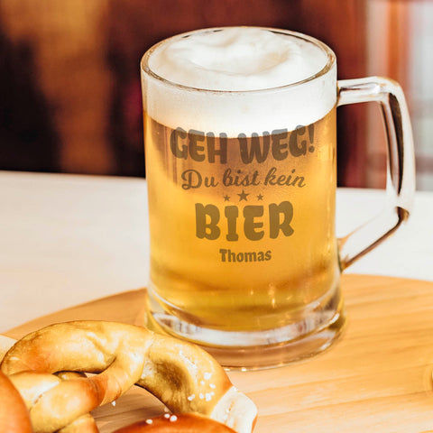 Montana Bierkrug mit Gravur "Geh weg du bist kein Bier" mit Namen