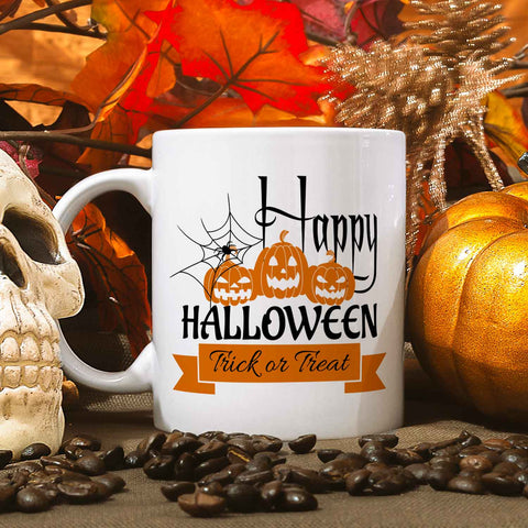 Bedruckte Tasse mit Motiv im Happy Halloween Design