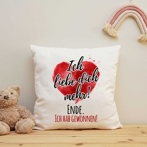 Bedrucktes Kissen mit Motiv Ich liebe dich mehr