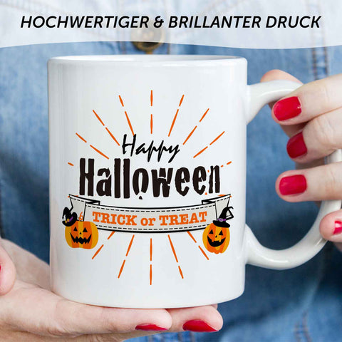 Bedruckte Tasse mit Motiv im Happy Halloween Design